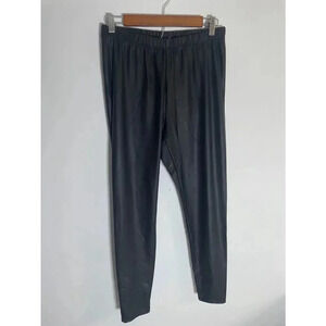 Women's Torrid Black Faux Leather‎ Leggings Size 1 GUC! 0109